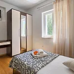 Funcici Vakantiehuis Lovrinici