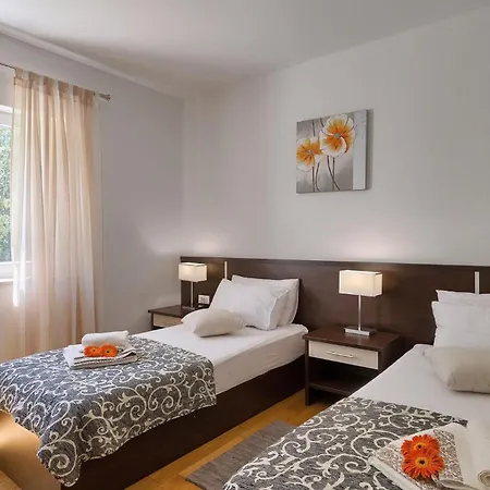 Holiday home Funcici *